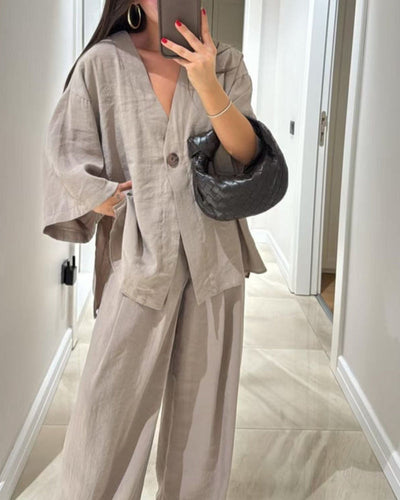 Magesty Casual V-Neck Set