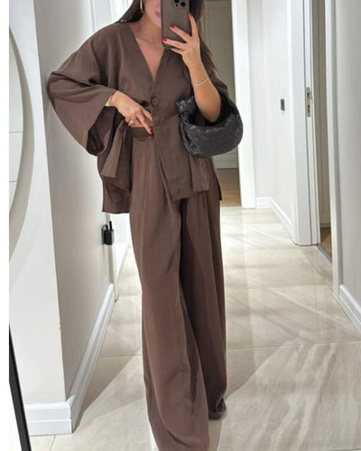 Magesty Casual V-Neck Set
